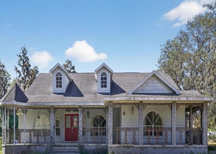18602 RUSTIC WOODS TRAIL