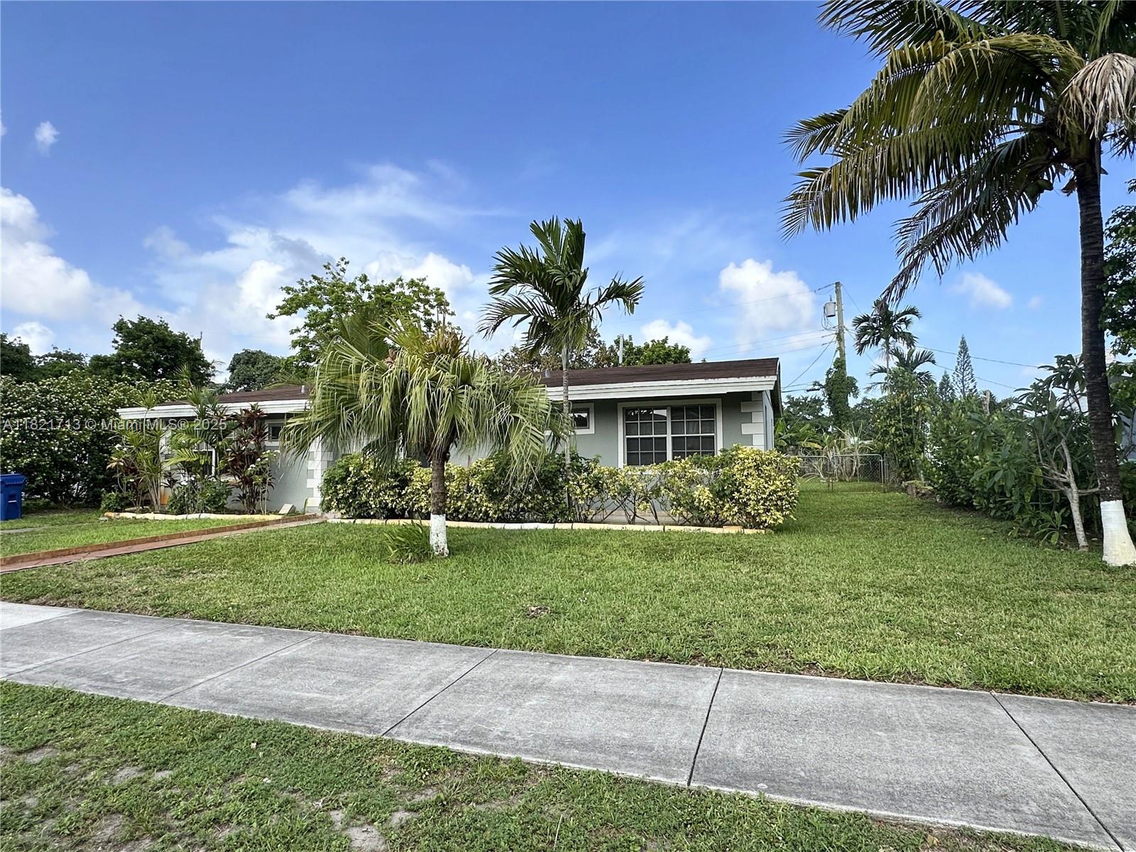 19611 NW 4th Ave, Miami Gardens FL 33169