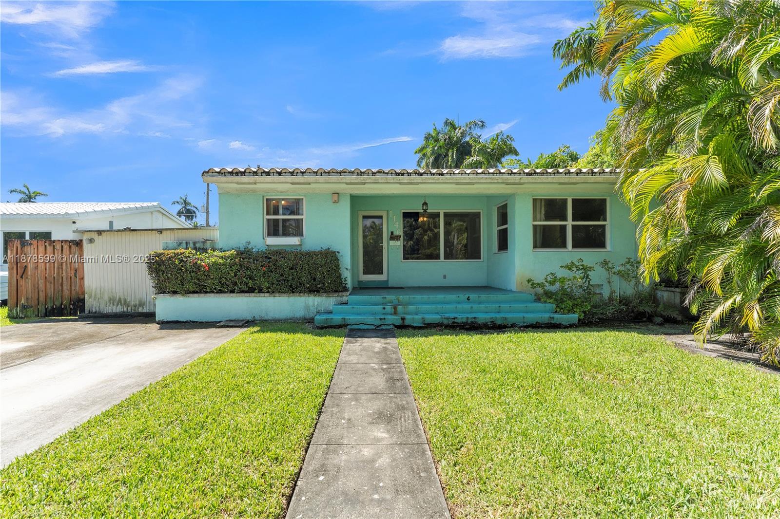 1146 Polk St, Hollywood FL 33019
