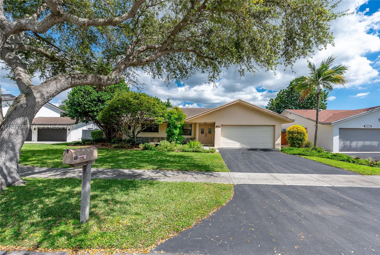 10421 SW 146th Pl, Miami FL 33186