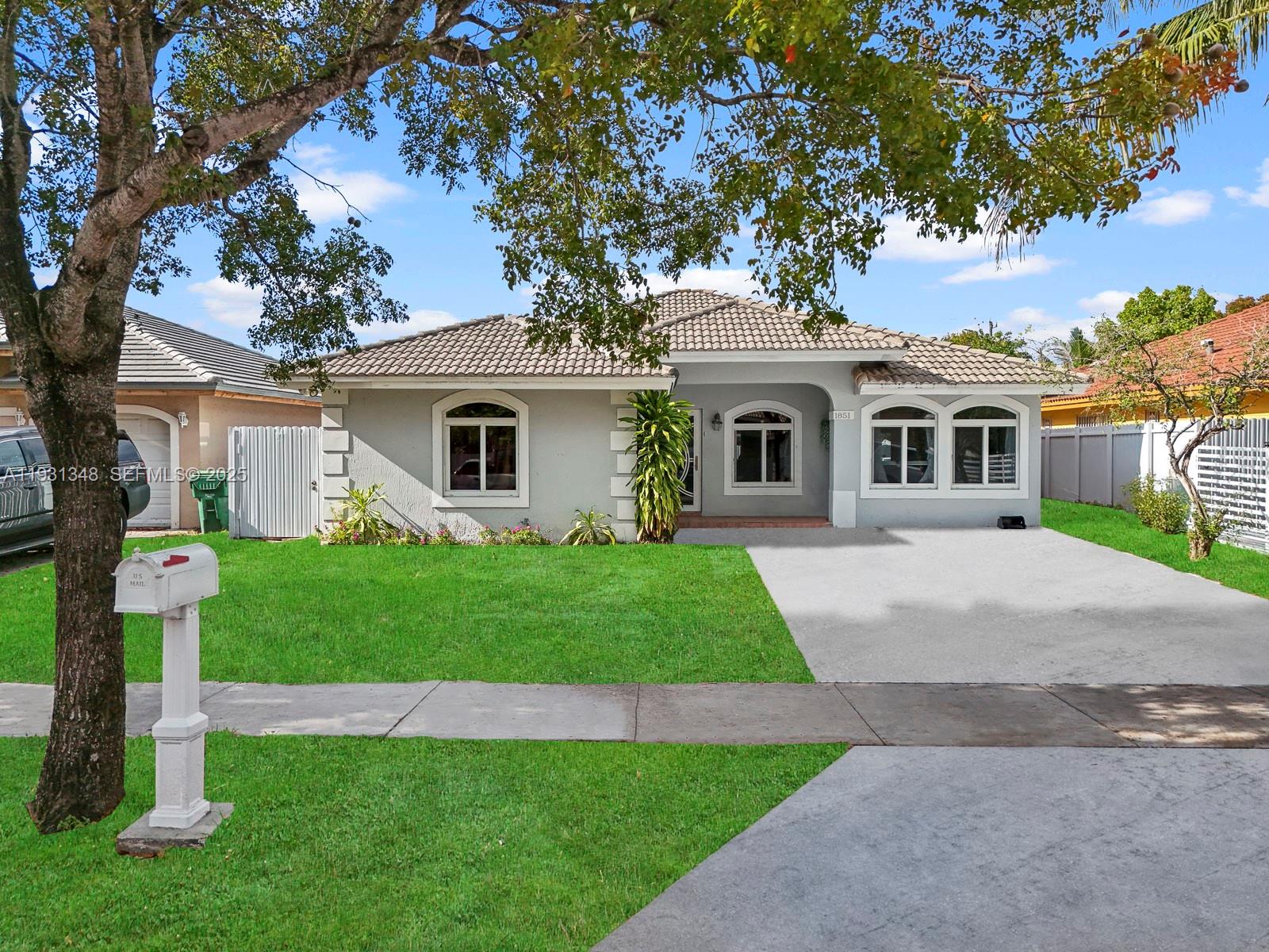 1851 NW 206th St, Miami Gardens FL 33056