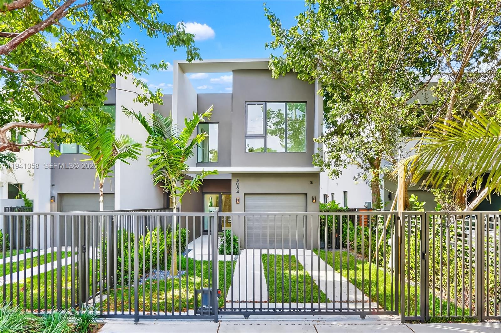 3084 Indiana St, Miami FL 33133