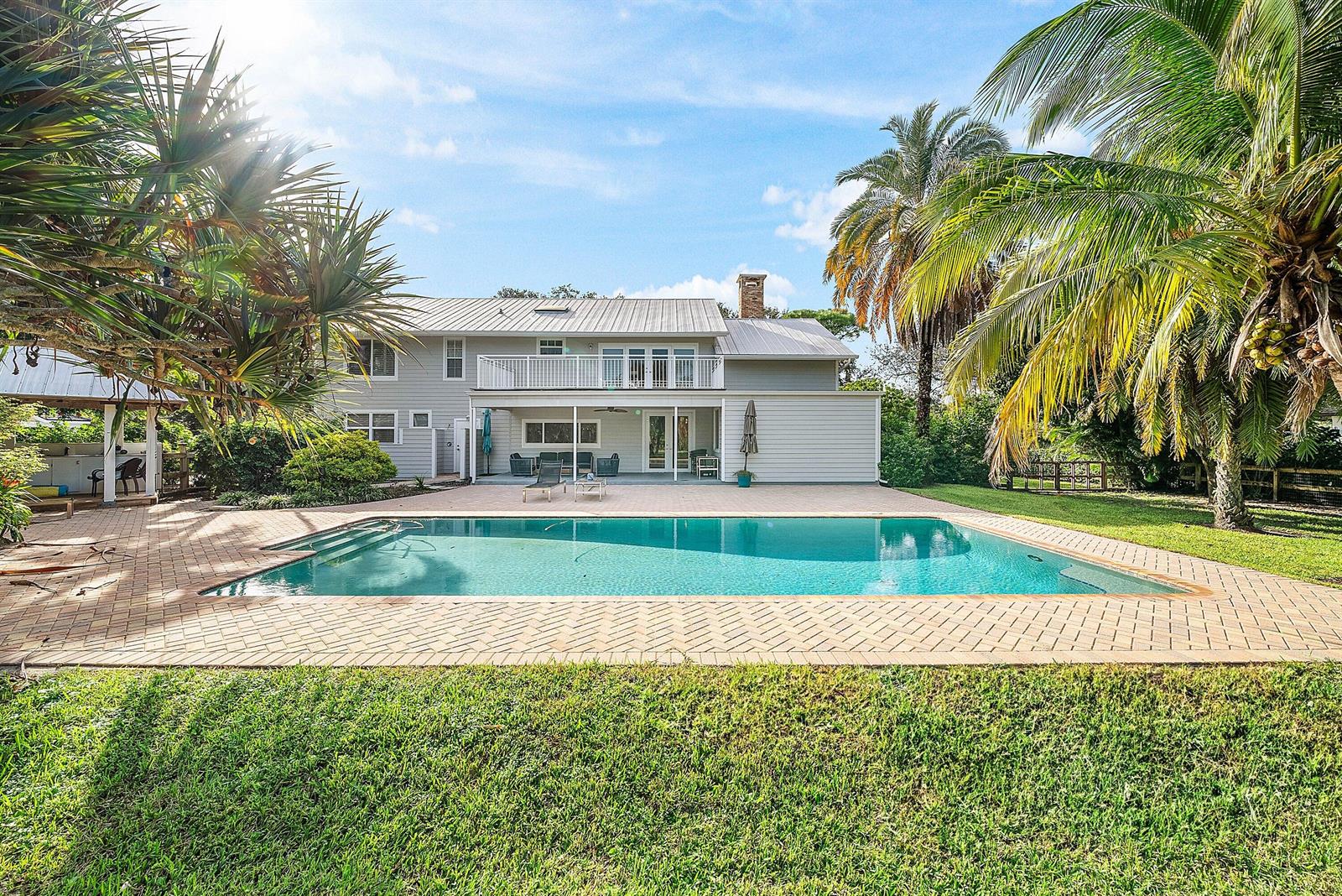 8260 Native Dancer Road E, Palm Beach Gardens FL 33418