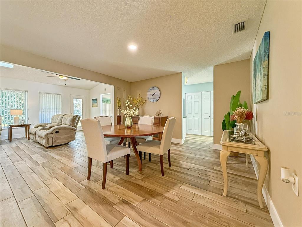 2436 DEER TRAIL LANE, SPRING HILL, FL — photo 5 of 30