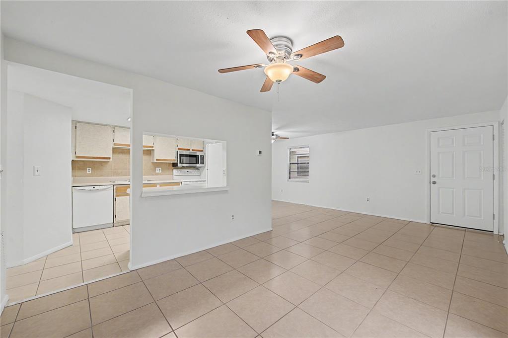 123 LOBLOLLY COURT UNIT A, OLDSMAR, FL — photo 3 of 30