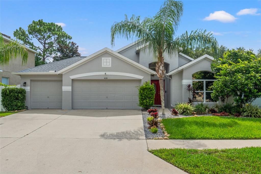 4124 BEAUMONT LOOP