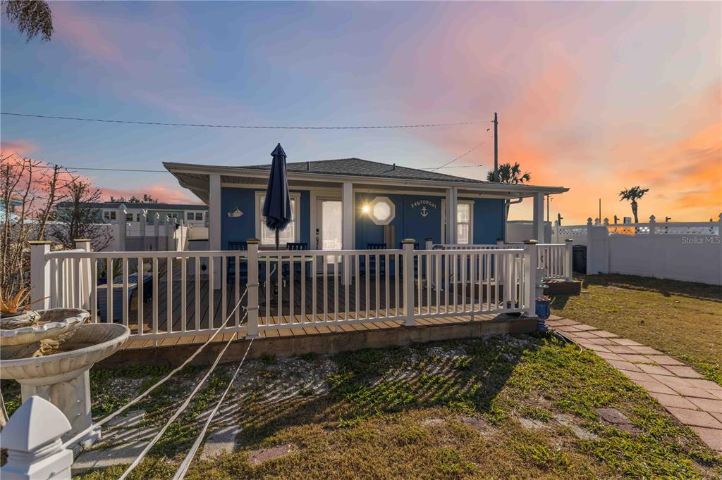 111 9TH STREET N, BRADENTON BEACH, FL — photo 2 of 23