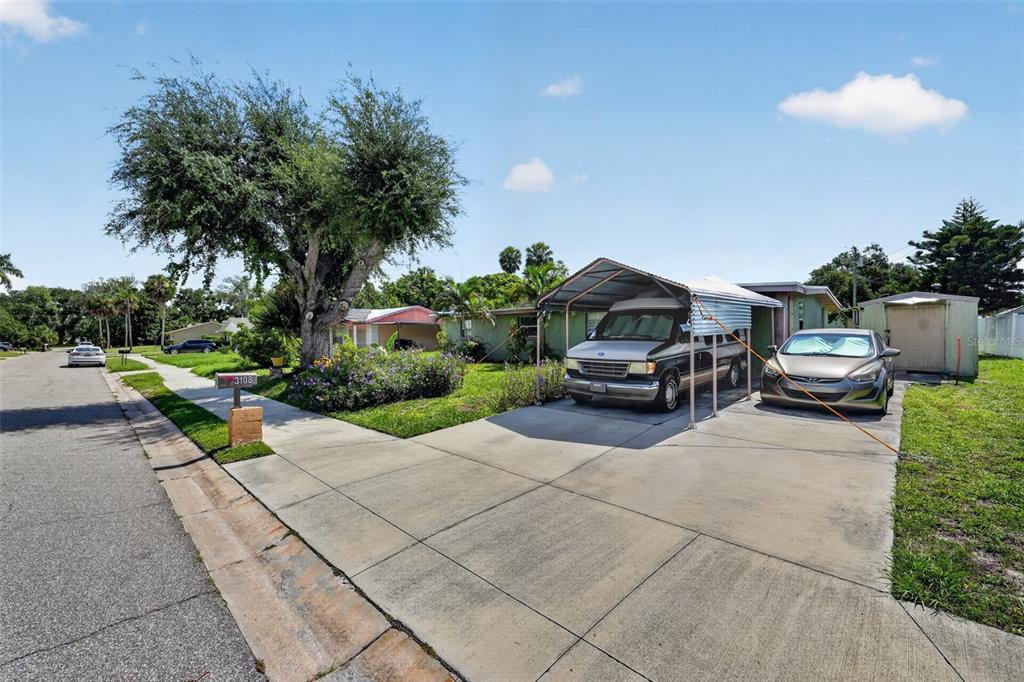 3108 8TH AVENUE E, PALMETTO, FL — photo 2 of 30