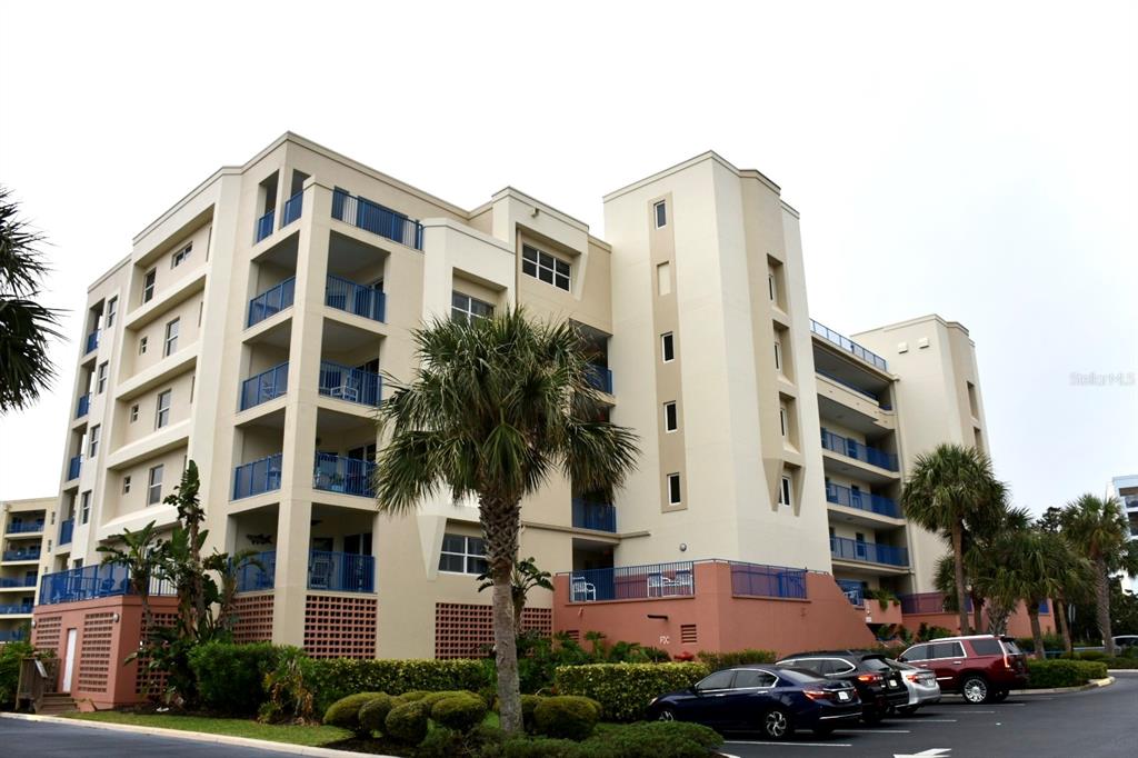 5300 S ATLANTIC AVENUE UNIT 8-402