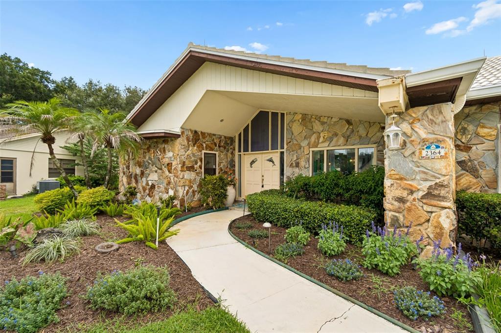2364 VIOLET PL, PALM HARBOR, FL — photo 4 of 30