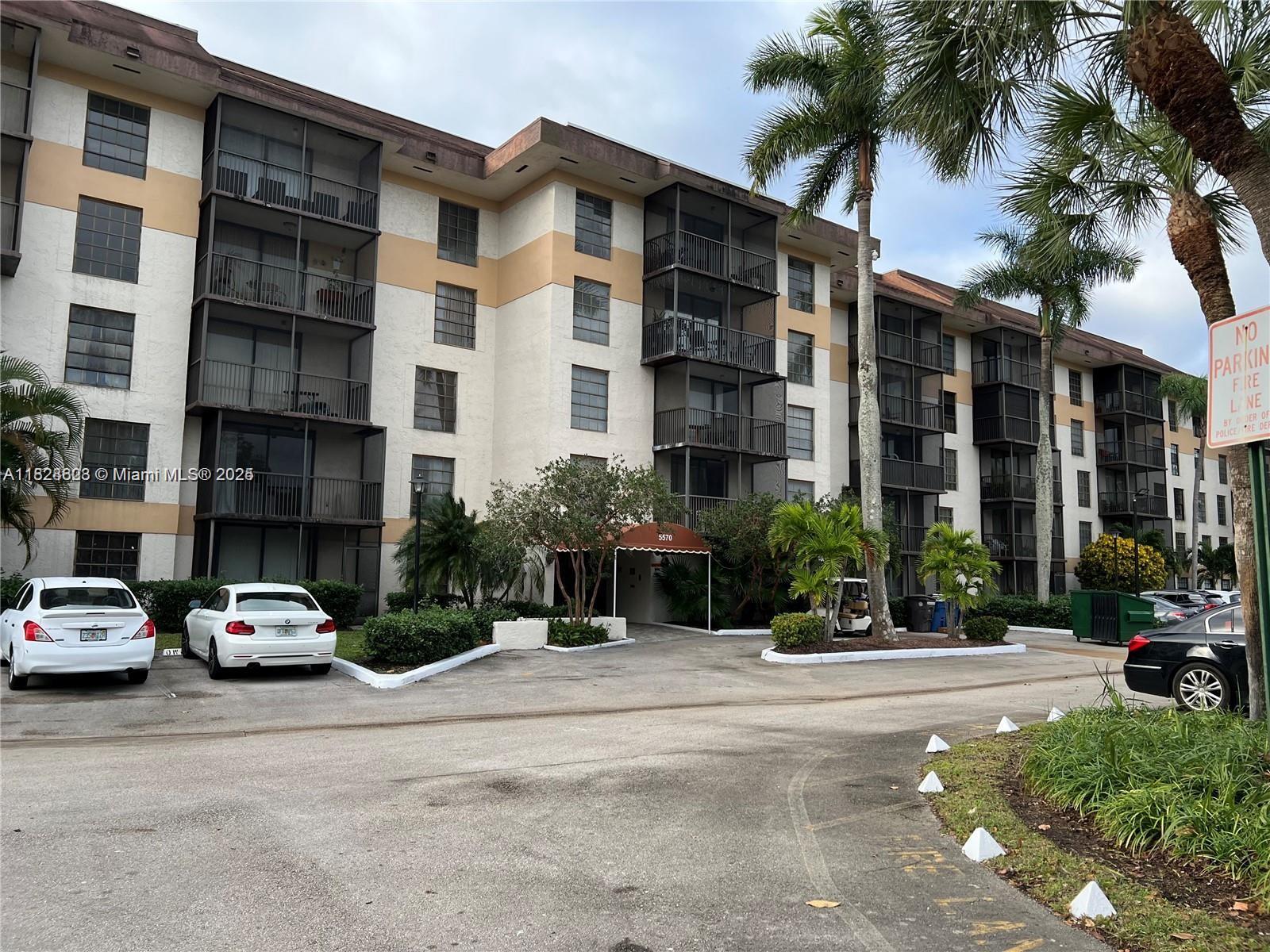 5570 NW 44th St # 509A, Lauderhill FL 33319