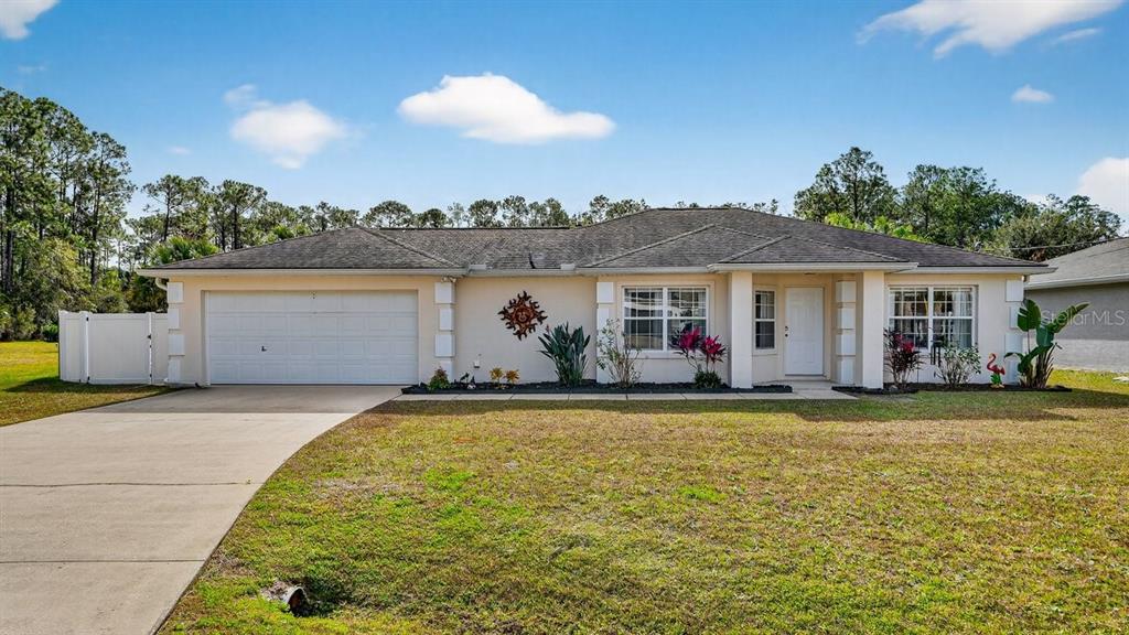 18 SMOKE TREE PLACE