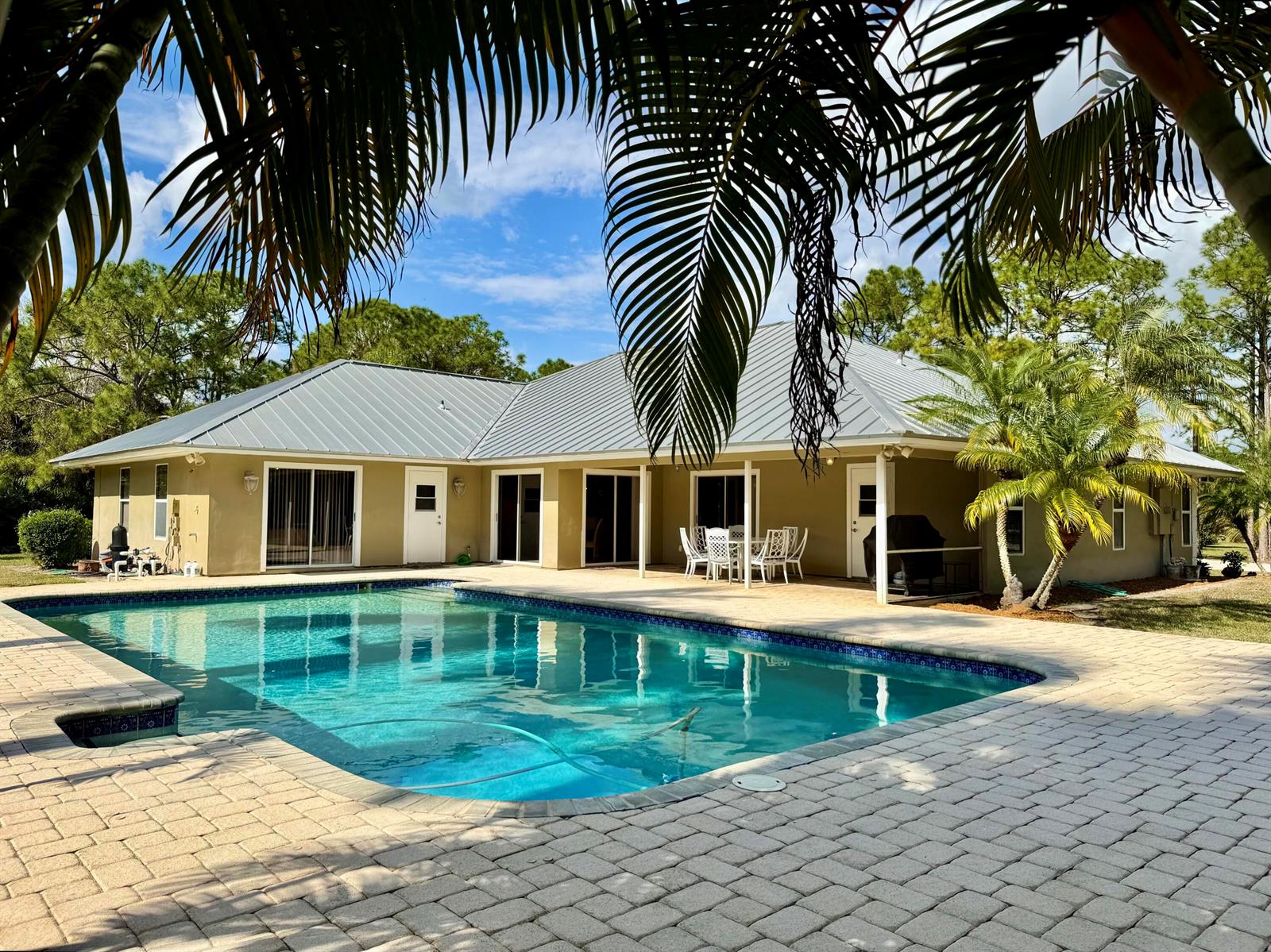 2884 SE Ranch Acres Circle, Jupiter FL 33478