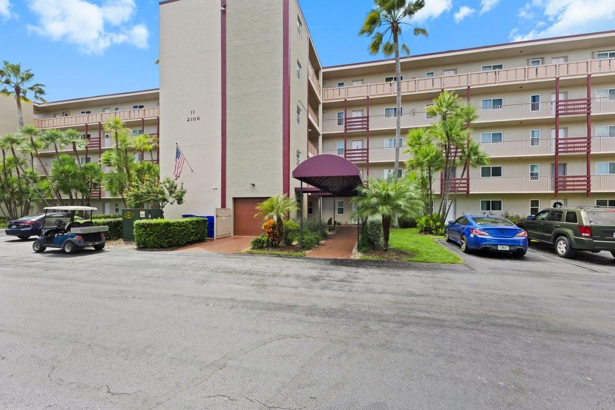 2106 S Cypress Bend Drive # 506, Pompano Beach FL 33069
