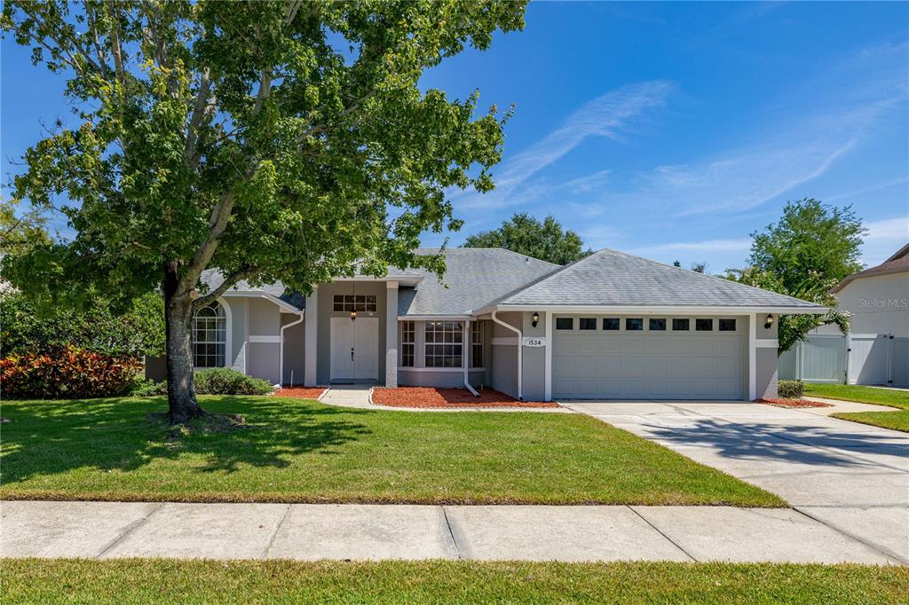 1534 E SPRING RIDGE CIRCLE