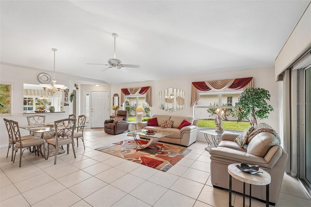 580 ROSE APPLE CIRCLE, PORT CHARLOTTE, FL — photo 2 of 30