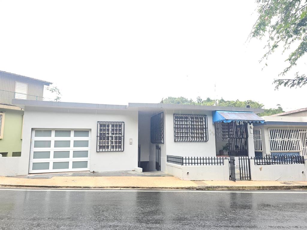 165 CALLE BARCELO