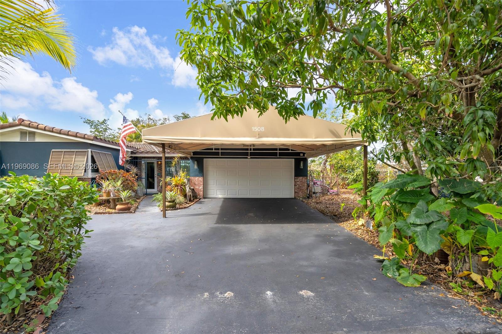 1508 N 74th Ter, Hollywood FL 33024