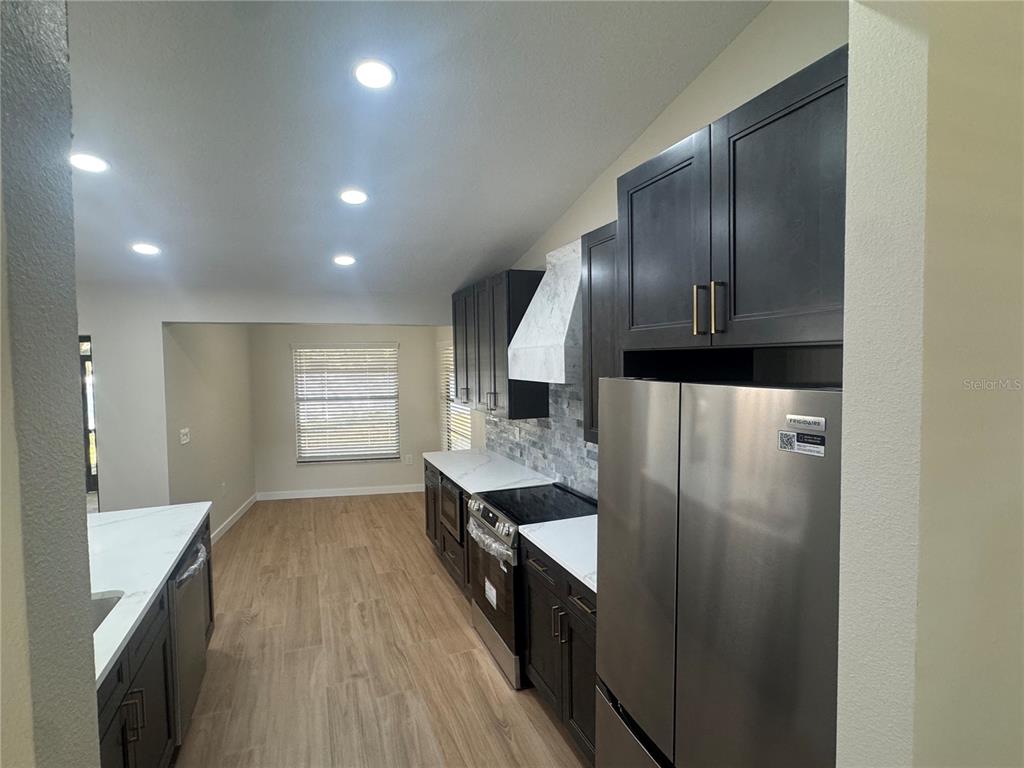 2221 CIMARRON TERRACE, PALM HARBOR, FL — photo 5 of 25