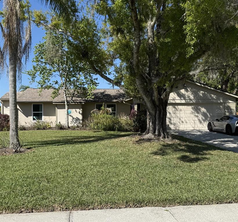408 LAKEVIEW DRIVE