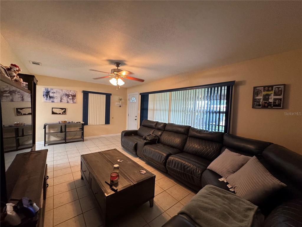 519 THOMAS AVENUE, FROSTPROOF, FL — photo 3 of 25