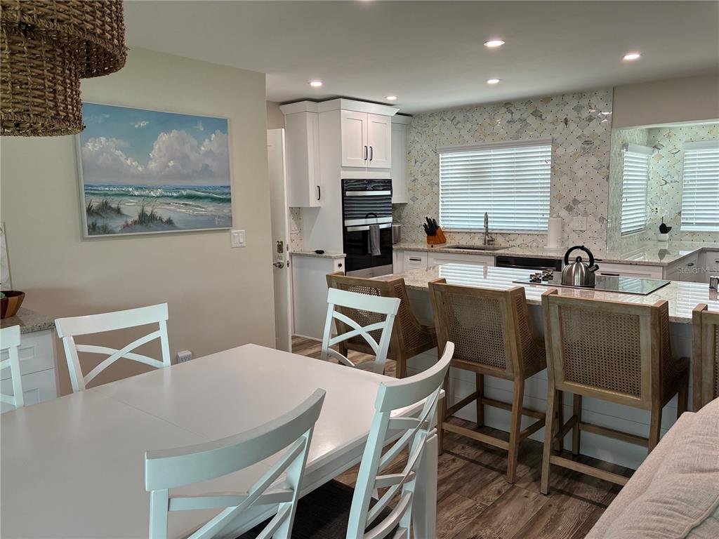 5240 SEMINOLE COURT, CAPE CORAL, FL — photo 5 of 30