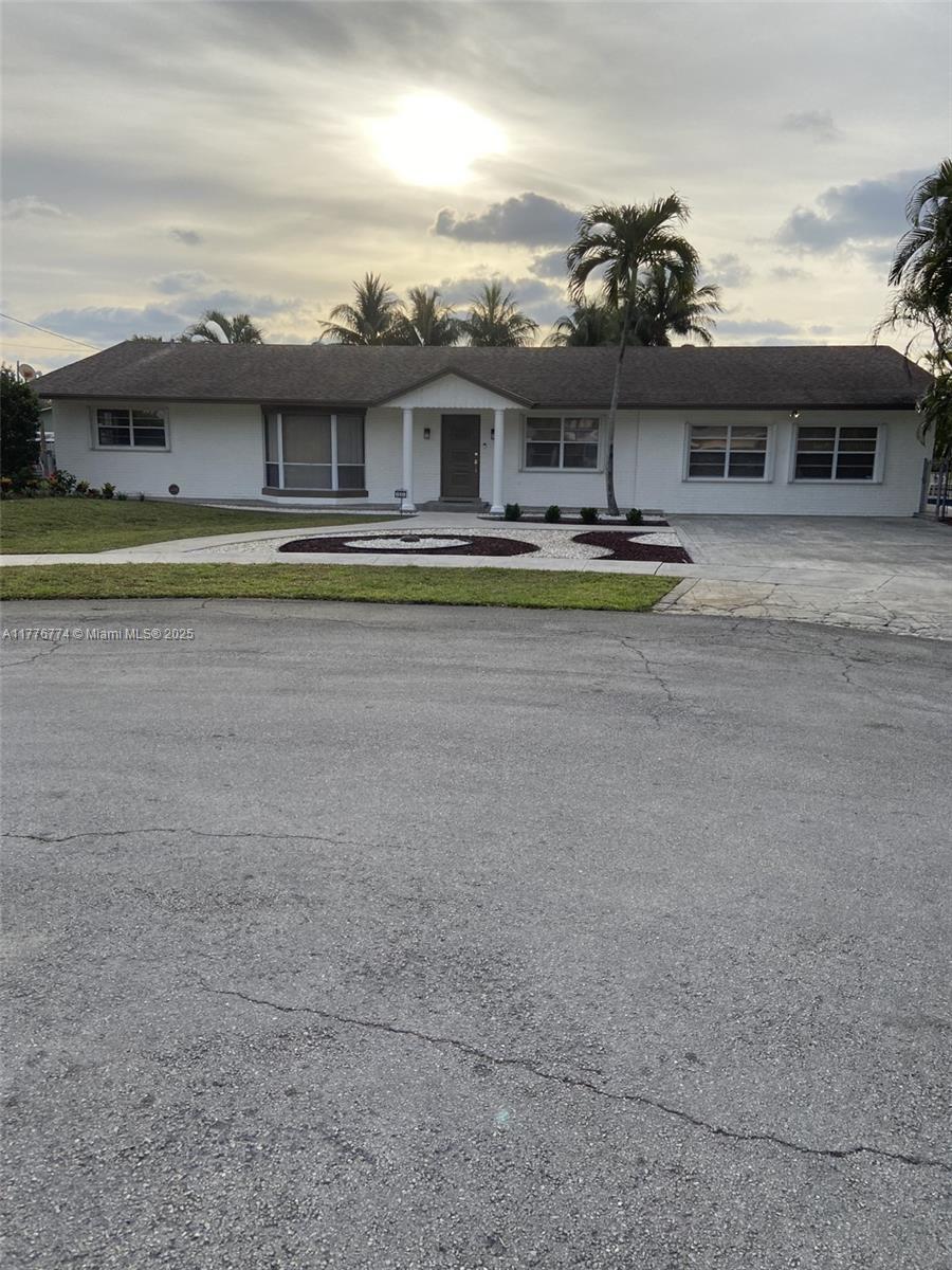 1601 N 29th Ave, Hollywood FL 33020