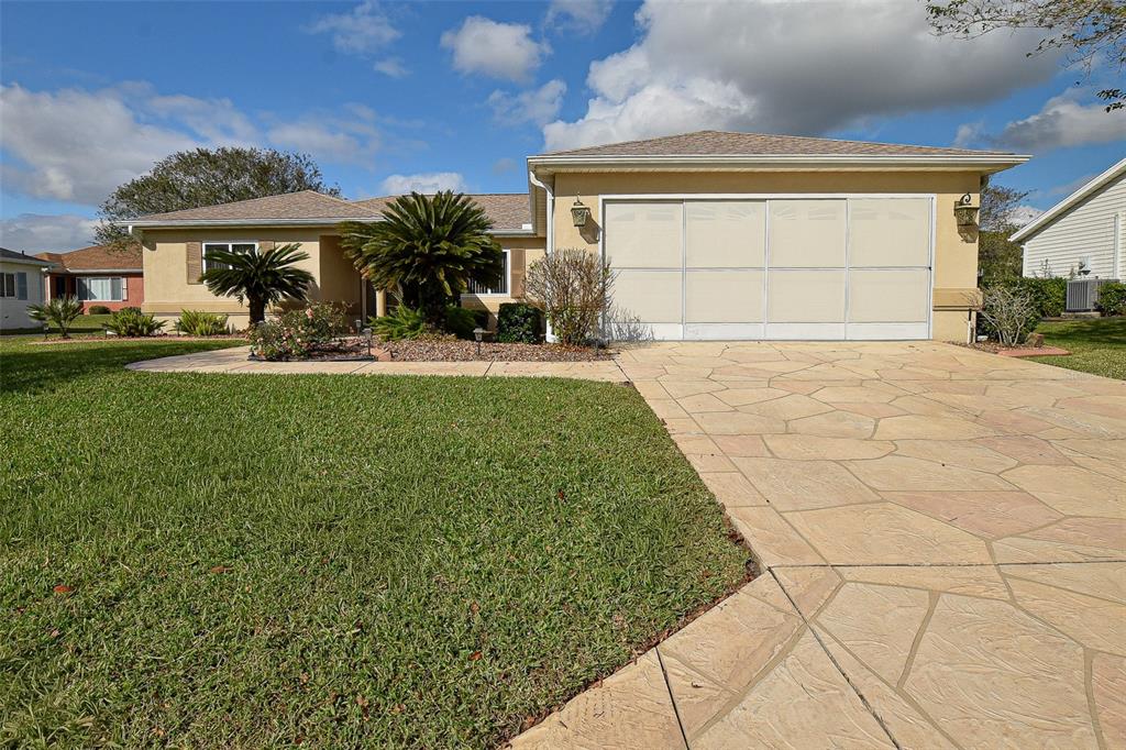 9033 SE 135TH LOOP, SUMMERFIELD, FL — photo 5 of 30