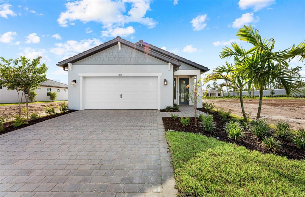4717 BLUE STAR COURT