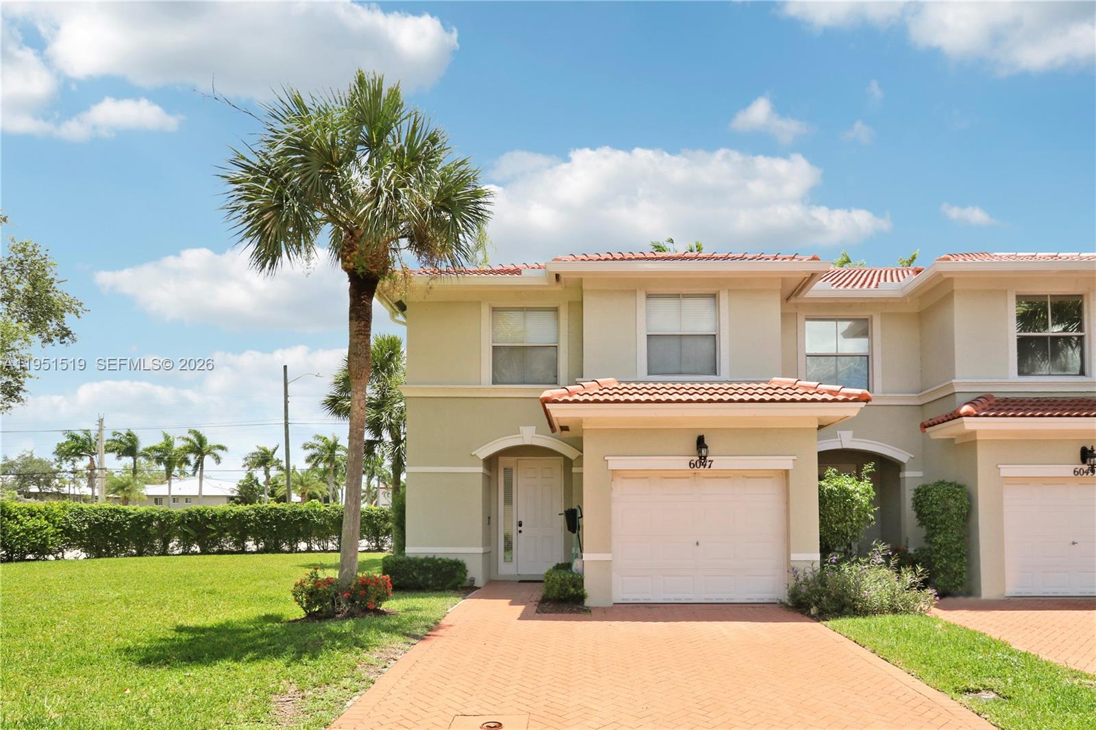 6047 Seminole Gardens Cir, Riviera Beach FL 33418