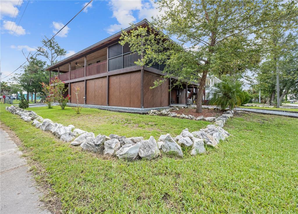 1950 NW 19TH STREET
