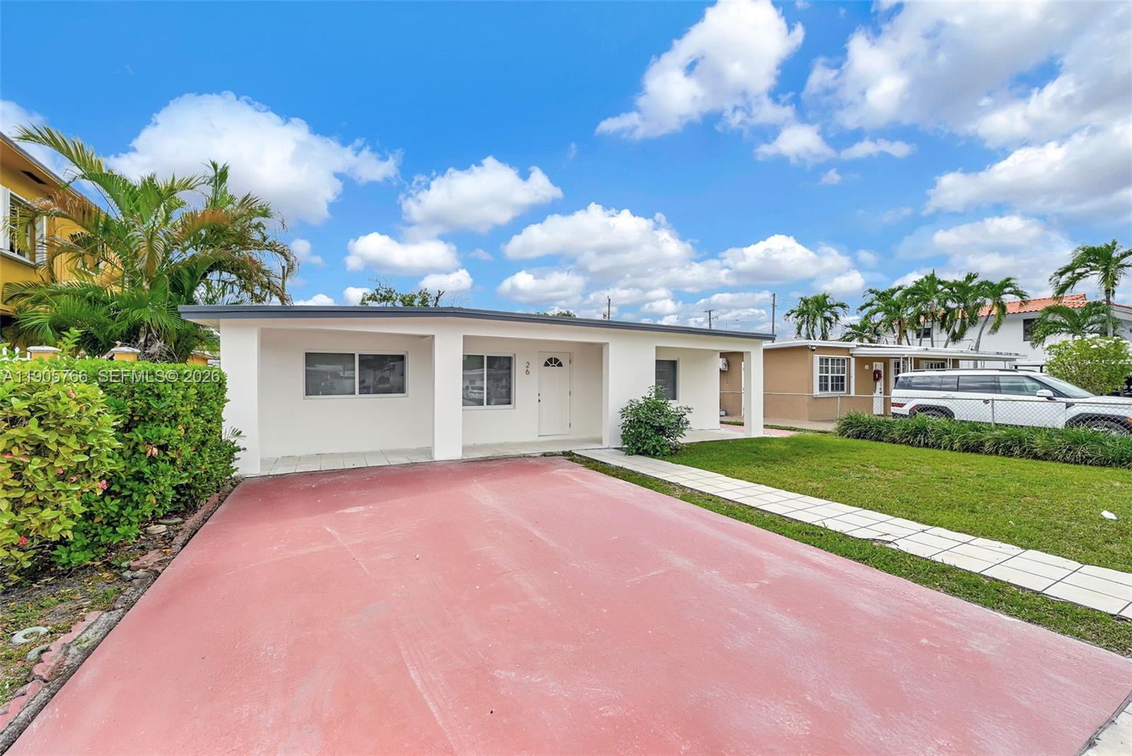 26 E 45th St, Hialeah FL 33013