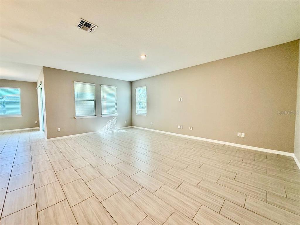34329 EVERGREEN HILL COURT, WESLEY CHAPEL, FL — photo 5 of 30