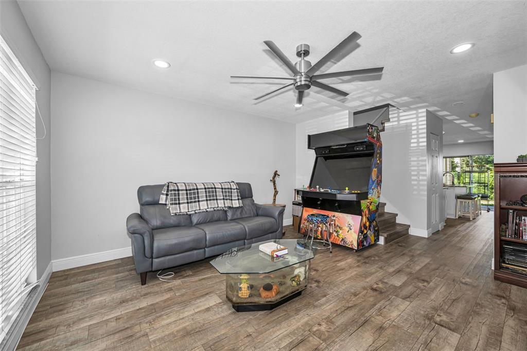 3403 W WYOMING CIRCLE UNIT 3403, TAMPA, FL — photo 4 of 30