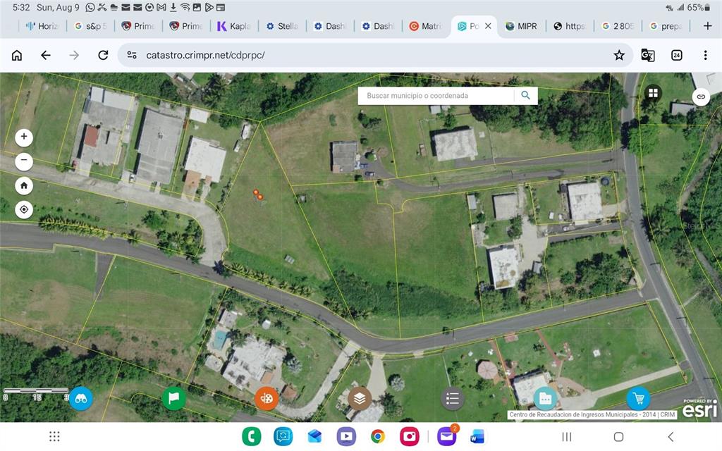 This is a satellite map view showing several land parcels and buildings in a residential area — PR 985 QUEBRADA FAJARDO UNIT 4F, FAJARDO, PR