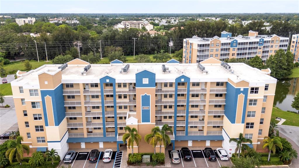 960 STARKEY ROAD UNIT 5202