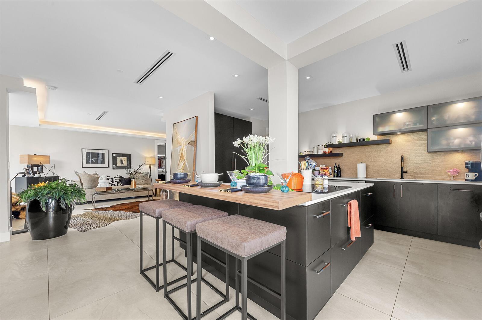 7819 Lakeside Boulevard # 814, Boca Raton FL 33434