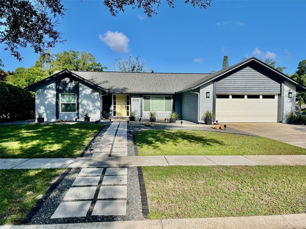 300 CASSELGROVE COVE