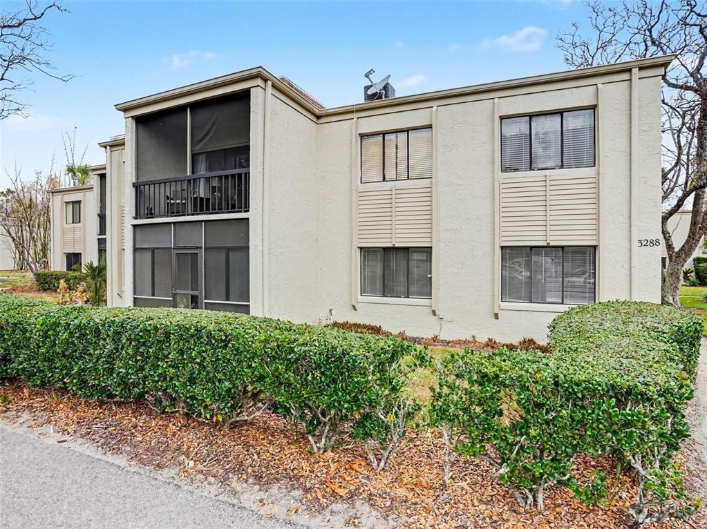 3288 S SEMORAN BOULEVARD UNIT 14