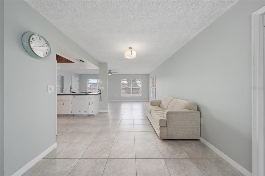 4601 NAVARRE AVENUE, SEBRING, FL — photo 2 of 24