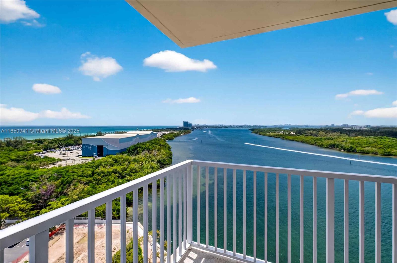300 Bayview Dr # 1616, Sunny Isles Beach FL 33160