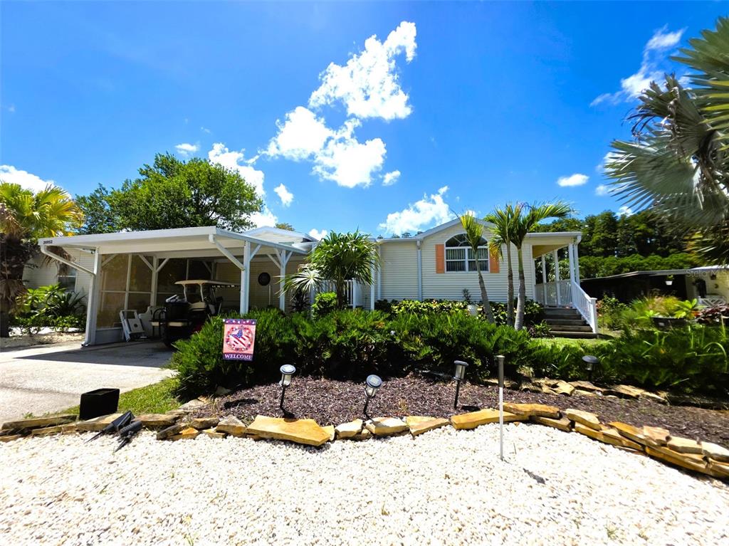 20952 LITTLE MAGENS LOOP, LUTZ, FL — photo 2 of 30