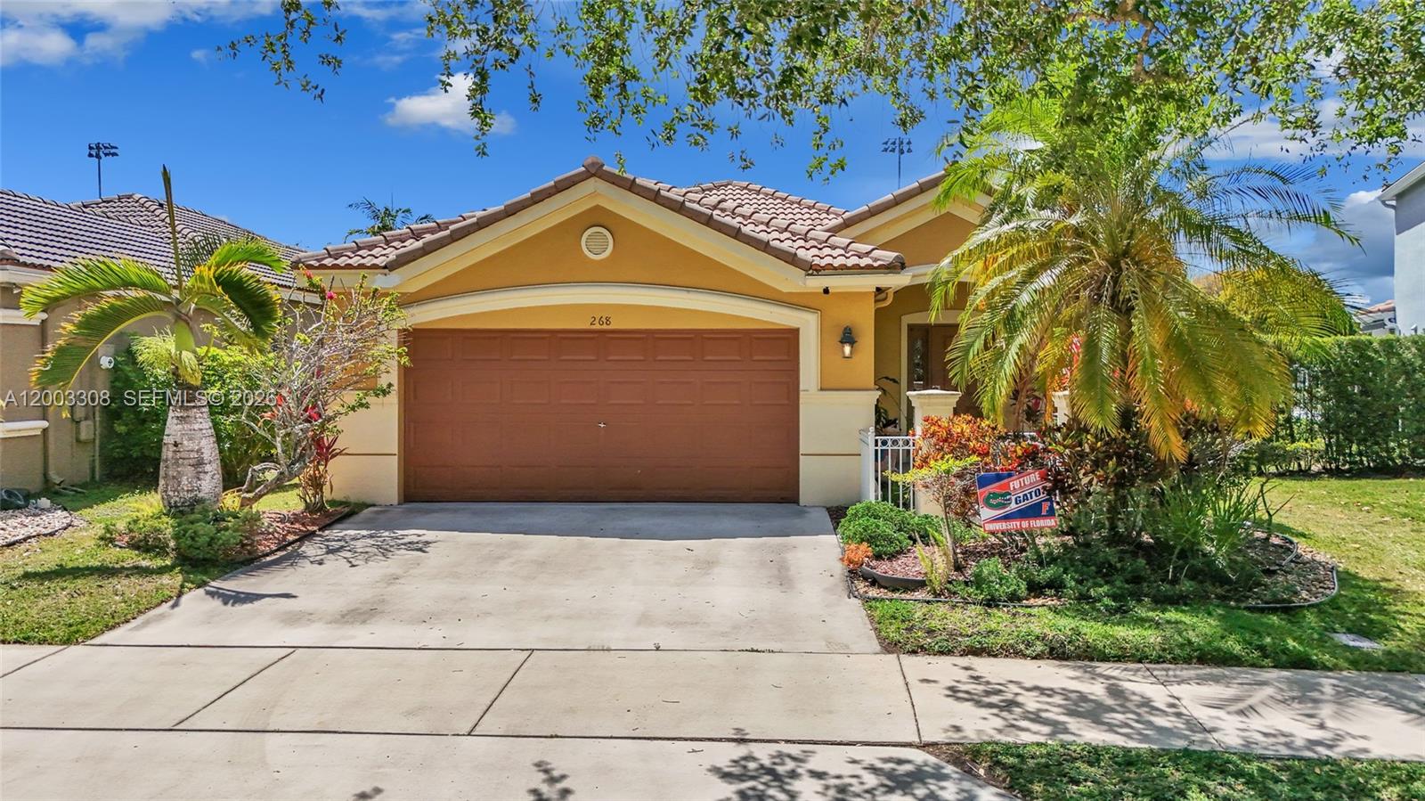 268 Conservation Dr, Weston FL 33327