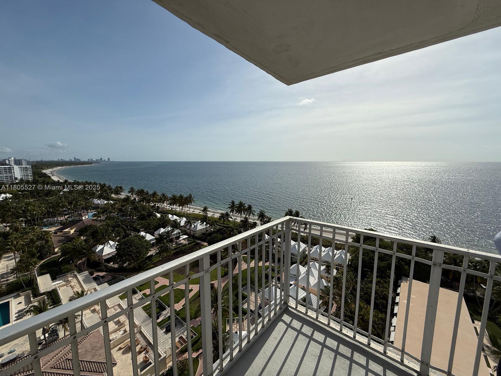 881 Ocean Dr # 13H, Key Biscayne FL 33149