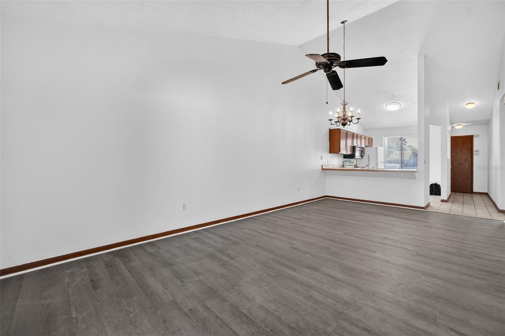 3559 FOREST BRANCH DRIVE Apt E, PORT ORANGE, FL — photo 4 of 25