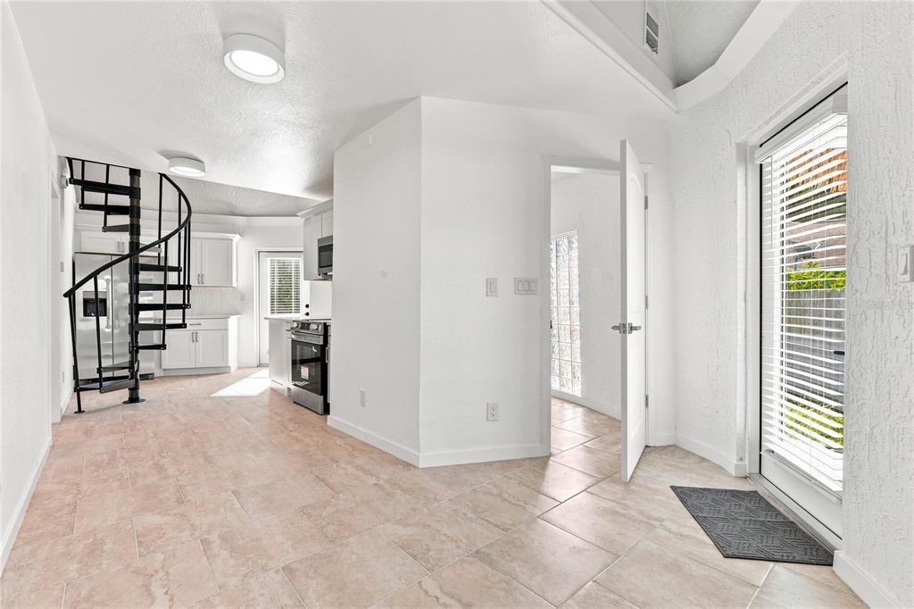 2881 GENTIAN ROAD, VENICE, FL — photo 5 of 24