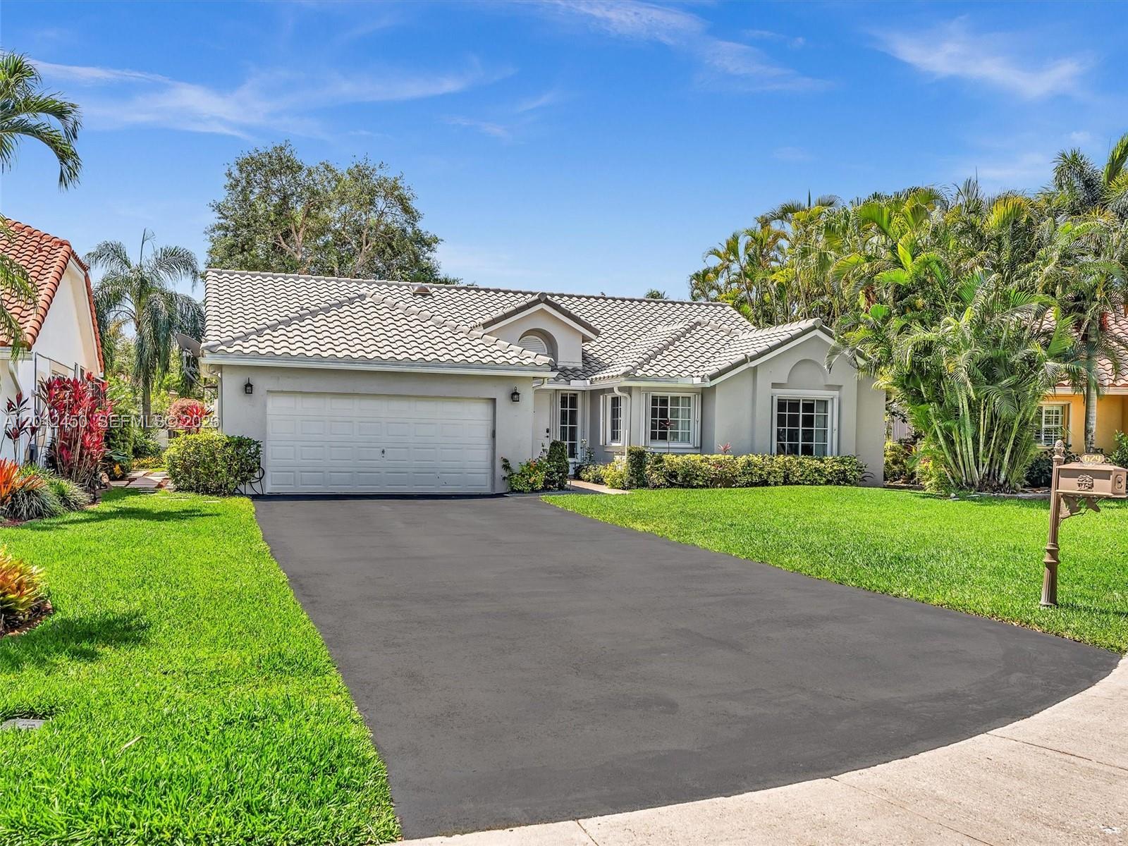 629 Spinnaker, Weston FL 33326