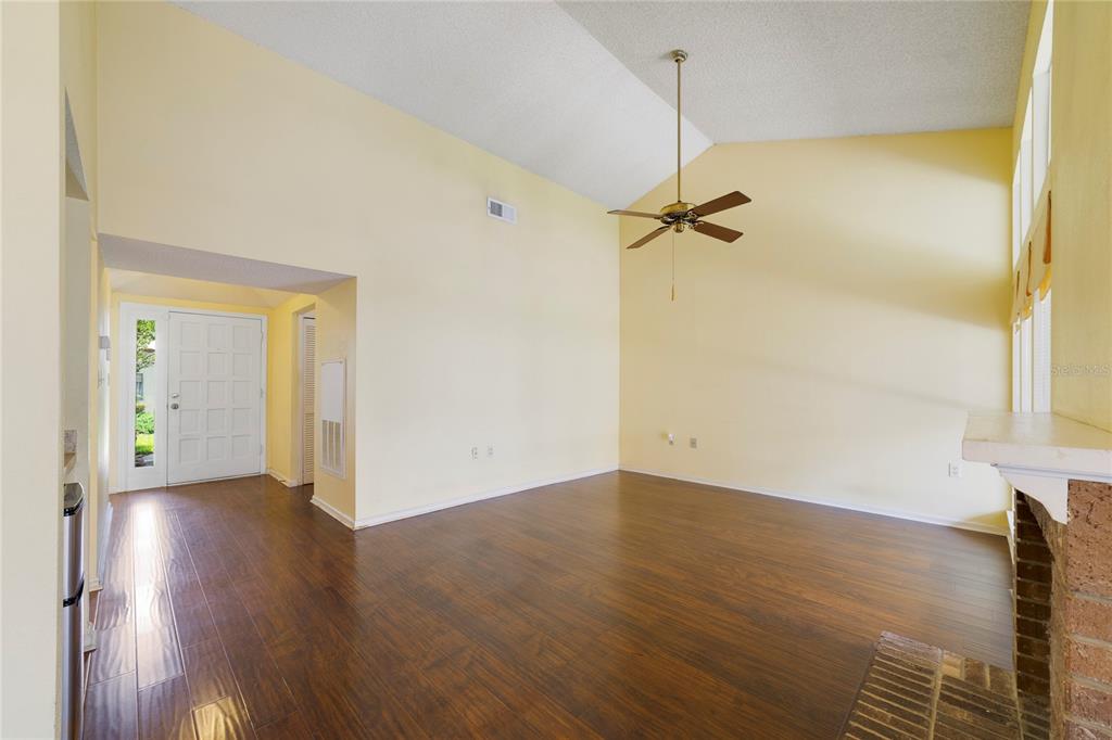 260 W SABAL PALM PLACE UNIT 0, LONGWOOD, FL — photo 3 of 18