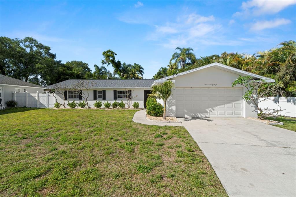 1698 EDEN COURT