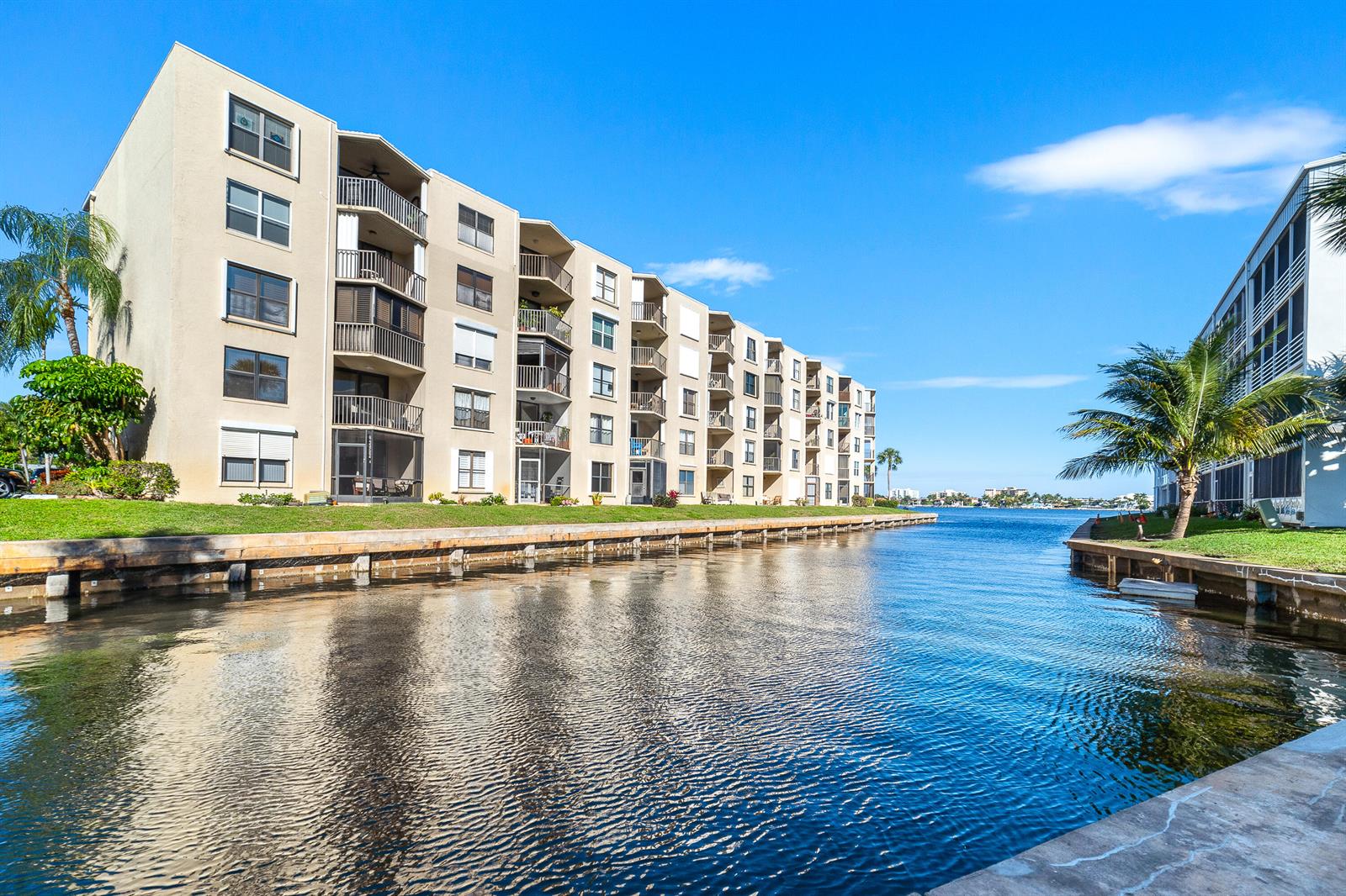 896 N Federal Highway # 530, Lantana FL 33462